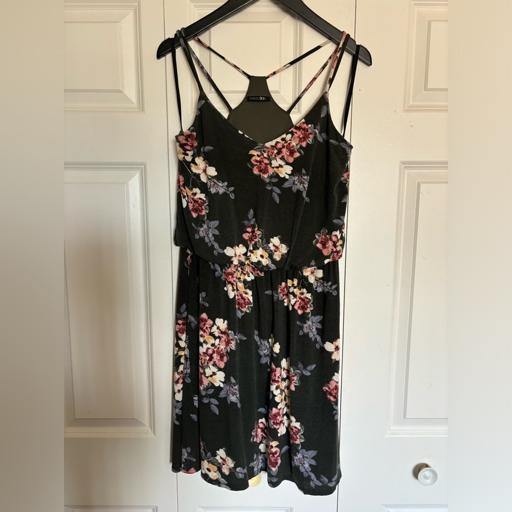 Paper moon dress, size large. Pet friendly, smoke free home.